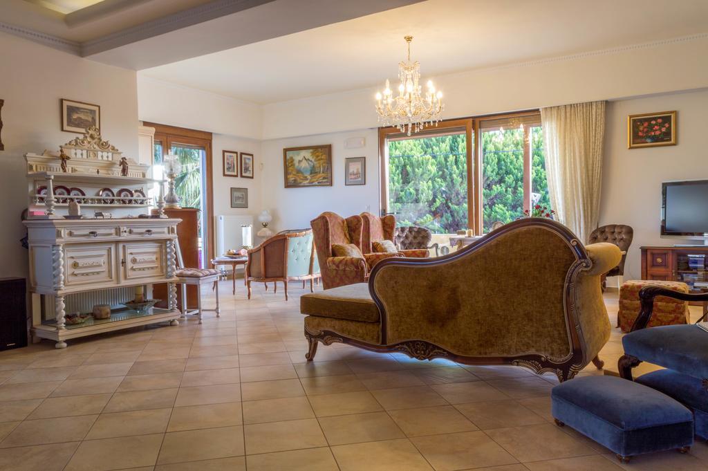 Luxury Villa การ์เตรอส ภายนอก รูปภาพ